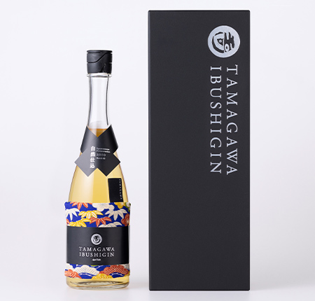 玉川 燻銀「自然仕込」 2010年 - 2010, Batch 43. Spontaneous Fermentation, aged unrefrigerated.